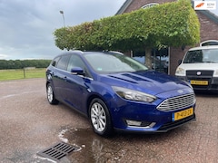 Ford Focus Wagon - 2016 full option