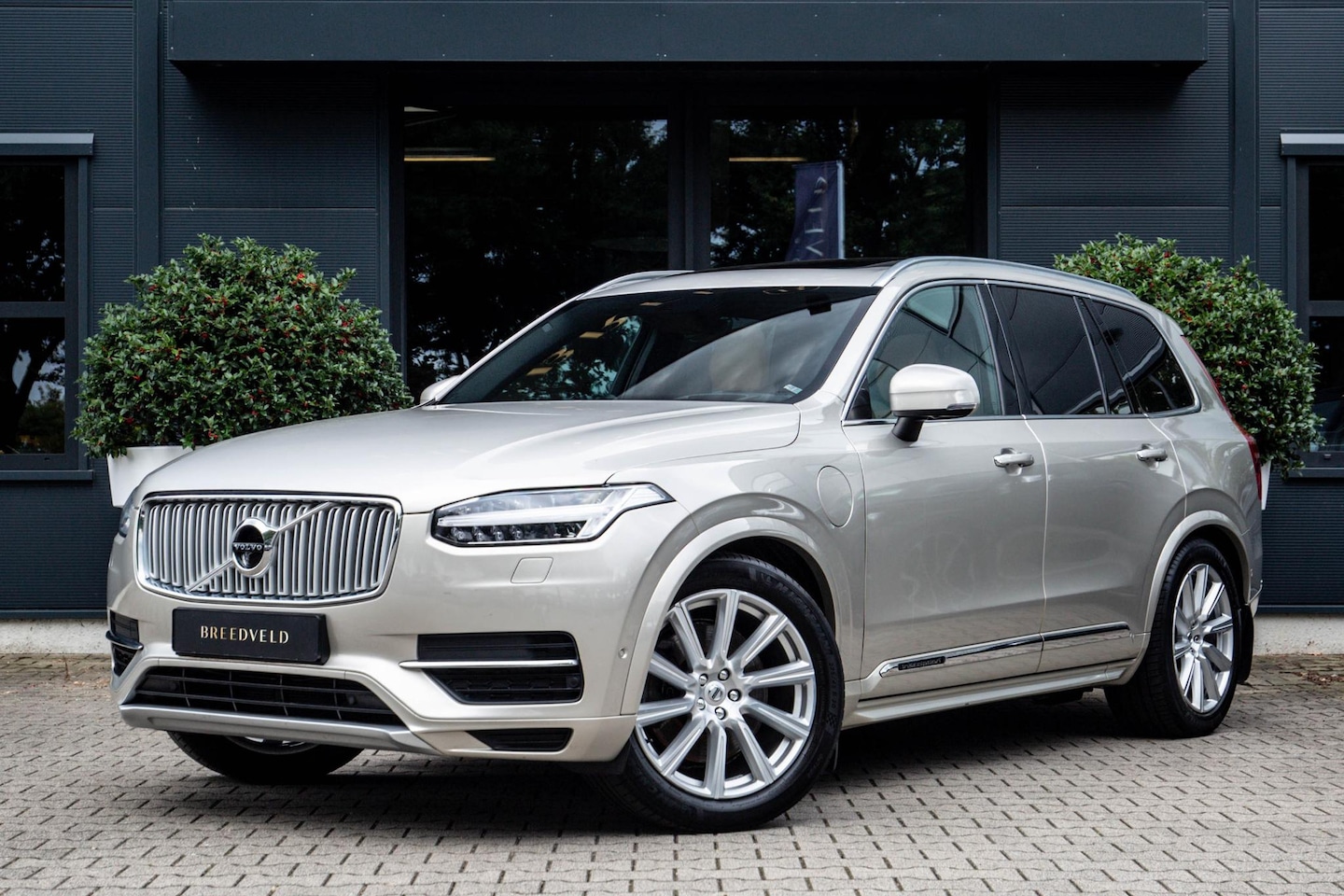 Volvo XC90 - 2.0 T8 Twin Engine AWD Inscription 2.0 T8 Twin Engine AWD Inscription, 7 pers. - AutoWereld.nl
