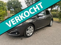 Peugeot 208 - 1.2 PureTech Signature | Trekhaak| PDC| Carplay| Cruise