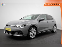Volkswagen Golf - 1.5 eTSI 150pk DSG Style | Navigatie | Climate Control | Camera | Parkeer sensoren V+A | A