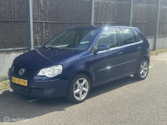 Volkswagen Polo - 1.4-16V Optive NAP/APK/AIRCO