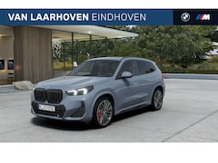 BMW X1 - xDrive25e High Executive M Sport Automaat / Panoramadak / Trekhaak / Sportstoelen / Parkin