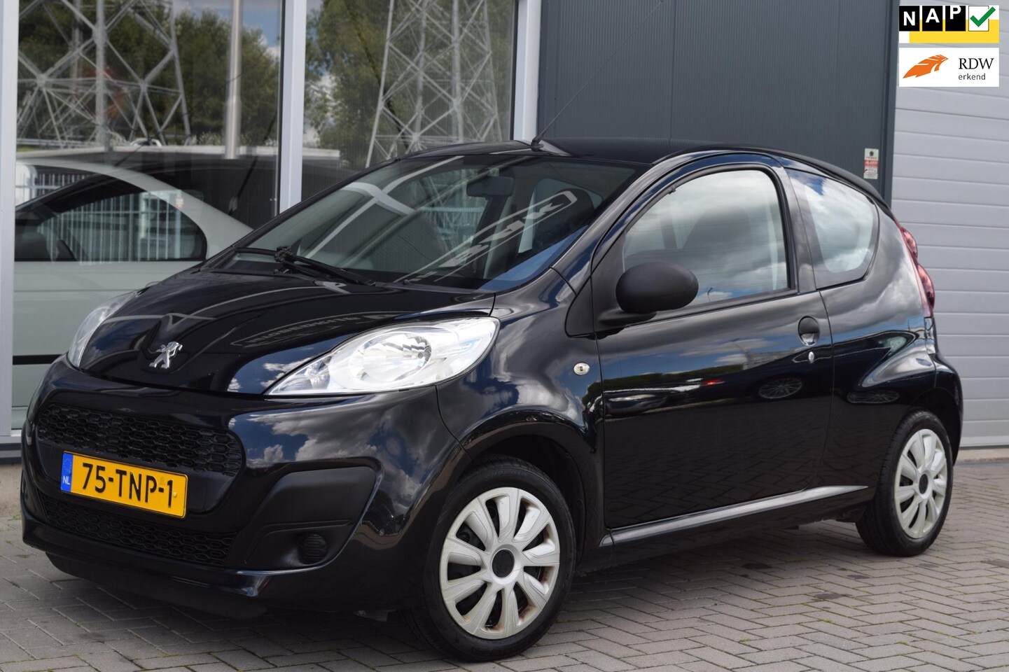 Peugeot 107 - 1.0 Access Accent | Airco | Nieuwe Koppeling | APK 8-2026 ! - AutoWereld.nl