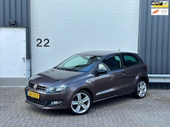 Volkswagen Polo - 1.2 TSI Hghlne FULOPTIE|CARPLAY|6VERSNELLING
