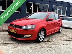 Volkswagen Polo - 1.2-12V - 5 DEURS - BJ 2012 - AIRCO -APPLE CARPLAY - STOELVERWARMING - NIEUWE DISTRIBUTIEK
