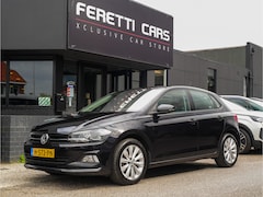 Volkswagen Polo - 1.5 TSI HIGHLINE AUT7 APPLECARPLAY NAVI AIRCO LMV