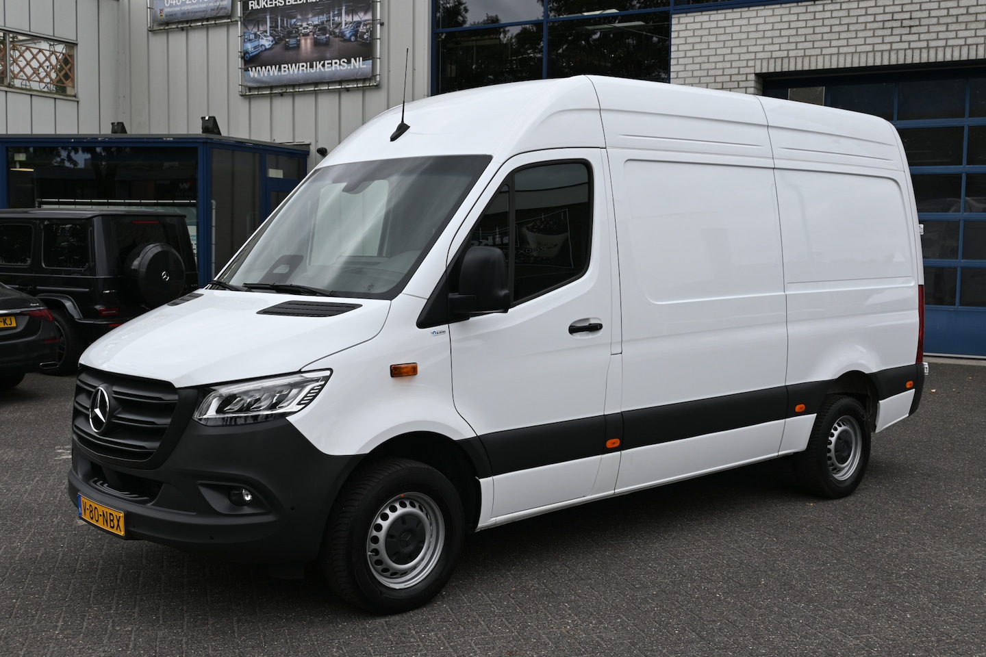 Mercedes-Benz Sprinter - 317 CDI L2H2 Pro HD LED, Navigatie met parkeerpakket, Geveerde stoel, Stoelverwarming - AutoWereld.nl