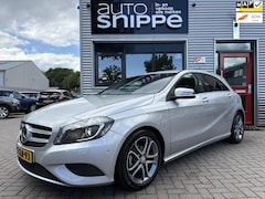 Mercedes-Benz A-klasse - 180 Edition Navigatie -5DRS.-AIRCO-CRUISECONTROL-NAVI-BLUETOOTH-XENON-TREKHAAK-ORIGINEEL N