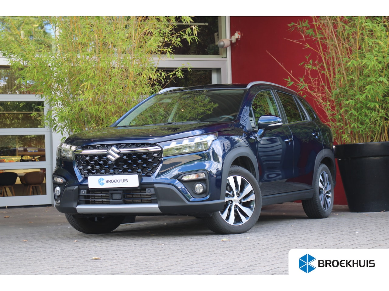 Suzuki S-Cross - 1.4 Boosterjet Style Smart Hybrid | Trekhaak | 360 Camera | Stoelverwarming | Adaptive Cru - AutoWereld.nl