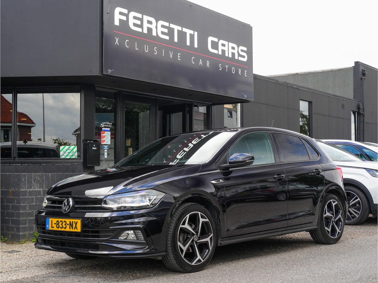 Volkswagen Polo - 1.0 TSI R-LINE BUSINESS HIGHLINE PANODAK NAVI APPLECARPLAY DIGIDASH CAMERA LMV PDC - AutoWereld.nl
