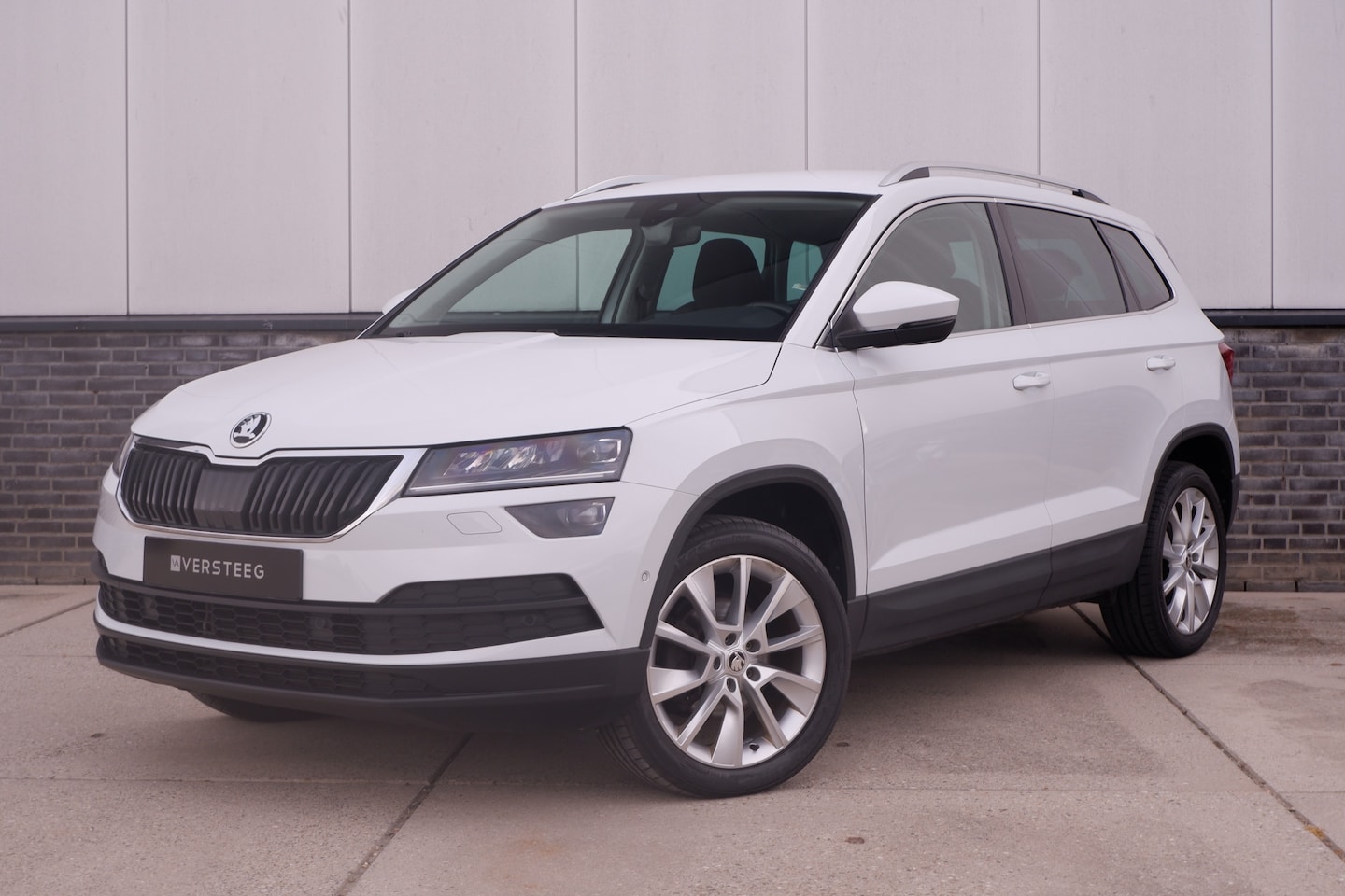 Skoda Karoq - 1.5 TSI ACT Style | Elek. Trekhaak | LED | Navi | Carplay | Camera | Virtual Cockpit - AutoWereld.nl