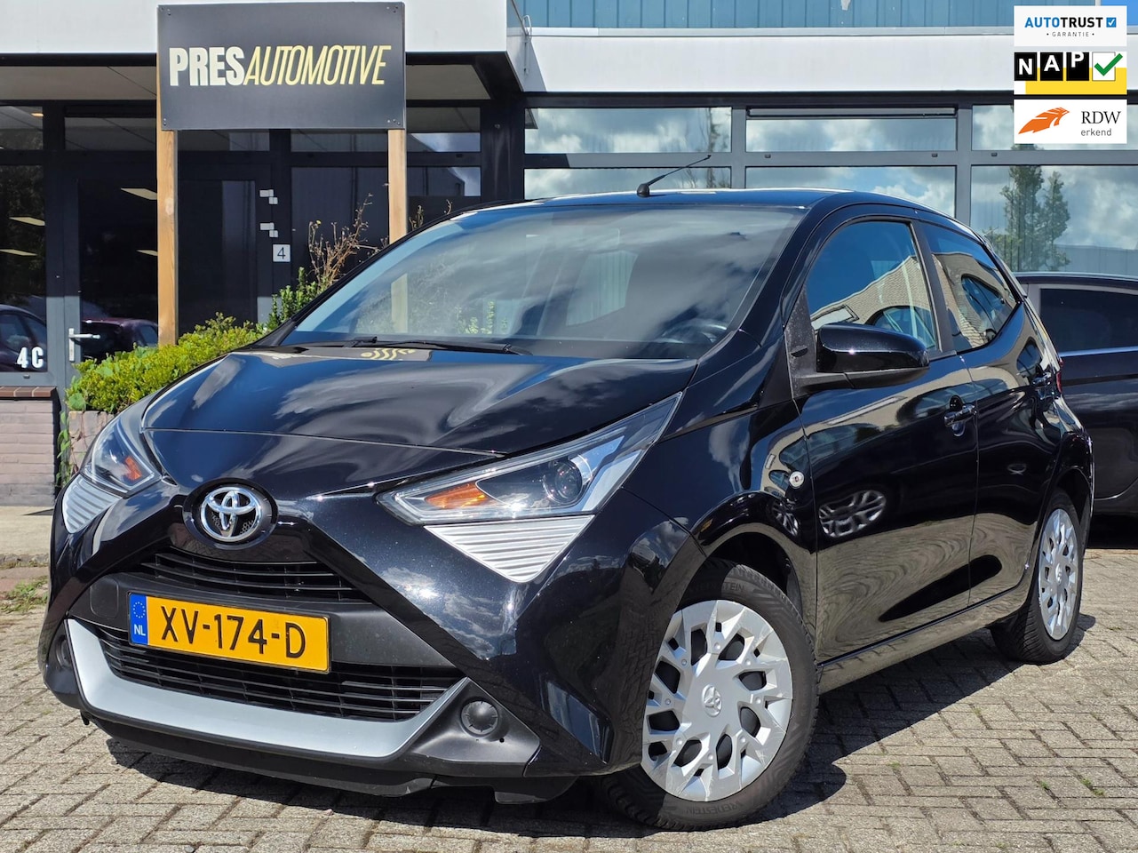 Toyota Aygo - 1.0 VVT-i x-play |AIRCO|CAMERA|APPLE CARPLAY - AutoWereld.nl