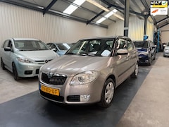 Skoda Fabia - 1.4 16V Ambiente AIRCO/NAP/APK