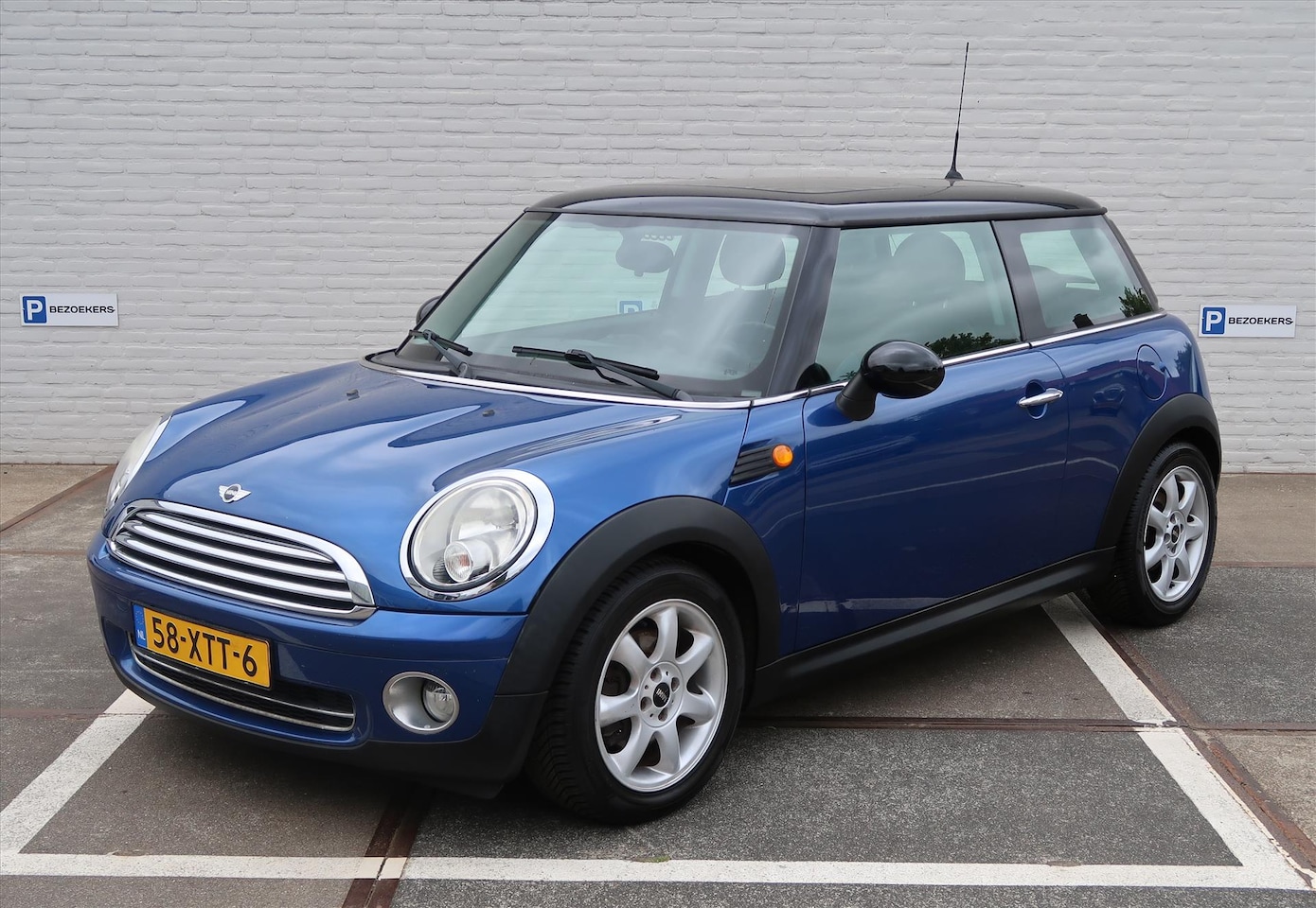MINI Cooper - Mini 1.6 16V 120PK I Panoramadak I Airco I Cruise Control I - AutoWereld.nl