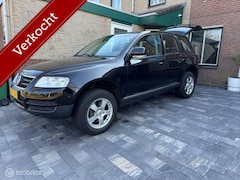 Volkswagen Touareg - 3.2 V6