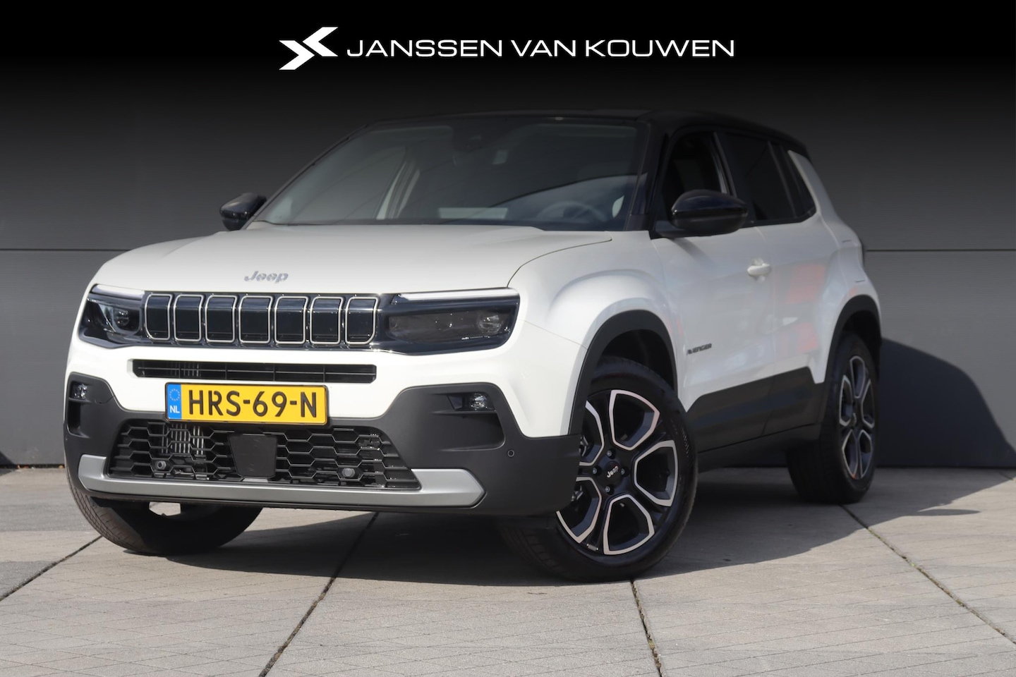 Jeep Avenger - 1.2 e-Hybrid Summit Automaat Winter Infotainment Convenience Pack - AutoWereld.nl