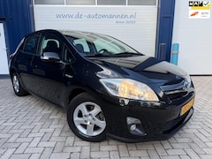 Toyota Auris - 1.8 Full Hybrid Aspiration Automaat 5-drs / AIRCO+ECC / TREKHAAK / CRUISE / APK 08-26