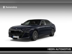 BMW 7-serie - M760e xDrive | M-Sport Pro | 21'' | B&W | Panorama. | Driv. + Park. Prof. | Stoelvent. + M