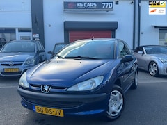 Peugeot 206 - 1.4 XT AUTOMAAT \ NAP
