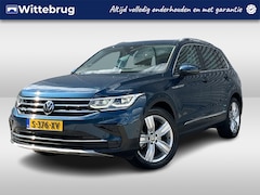 Volkswagen Tiguan - 1.5 TSI Elegance / Pano / Trekhaak / Navigatie / App connect / Camera / Fabrieks garantie