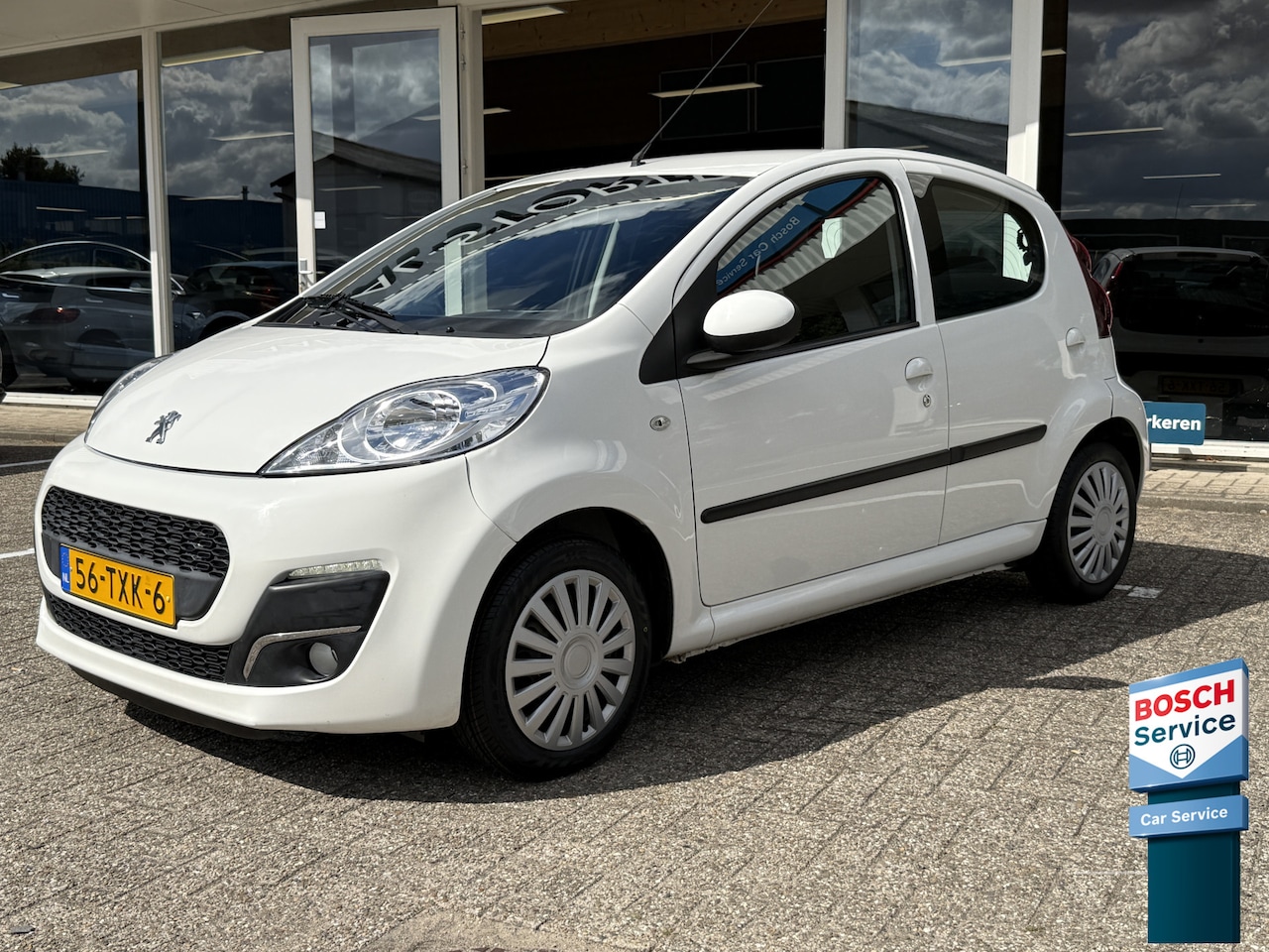 Peugeot 107 - 1.0 Active | 5 drs | Airco | Elektr. Ramen | CV | NAP - AutoWereld.nl