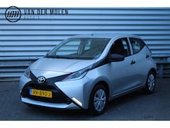 Toyota Aygo - 1.0 VVT-i 70pk x-fun NL-Auto NAP 16321km Airco CPV El. Ramen LED 1e Eigenaar
