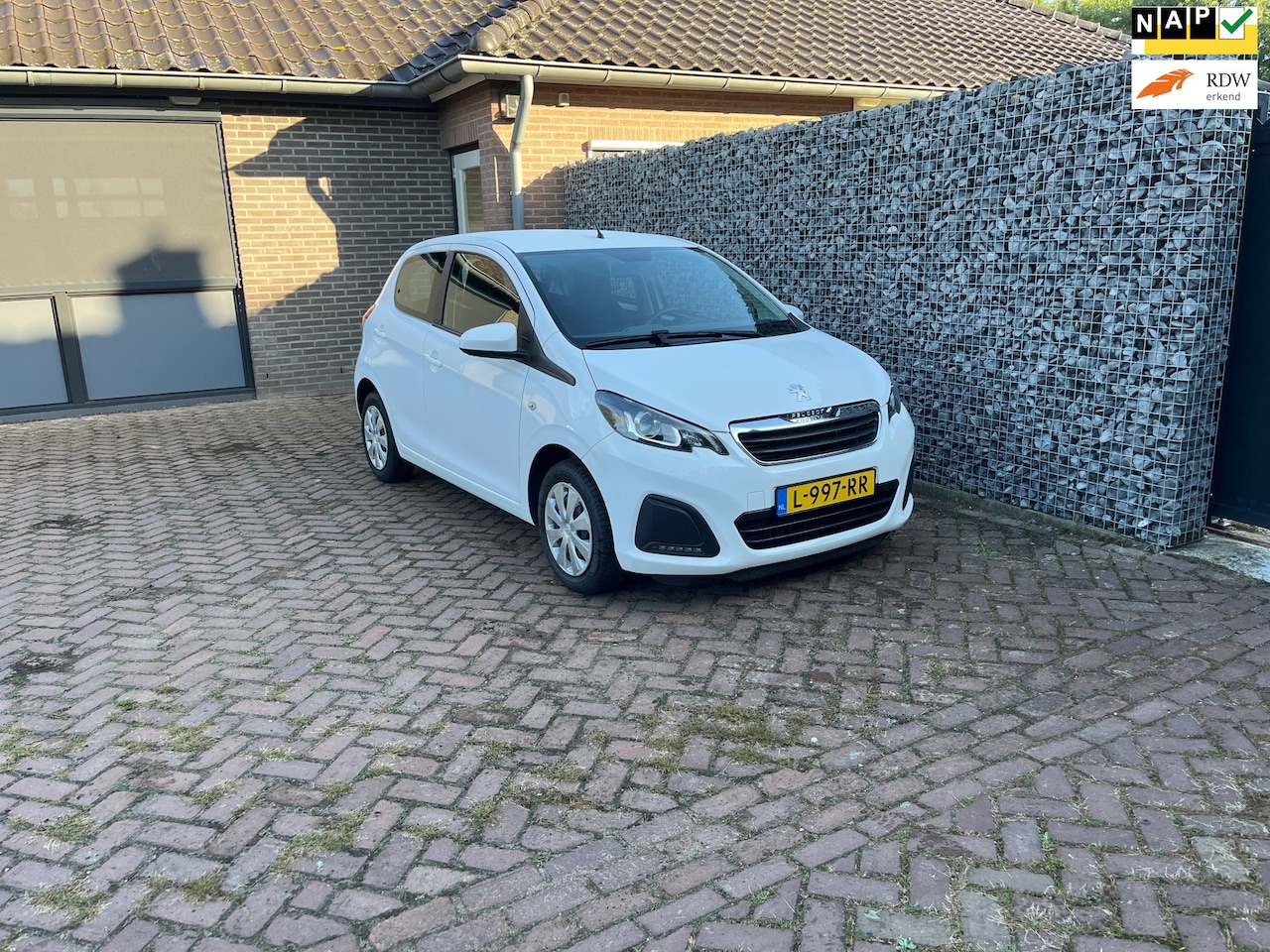 Peugeot 108 - 1.0 e-VTi Active 1.0 e-VTi Active - AutoWereld.nl