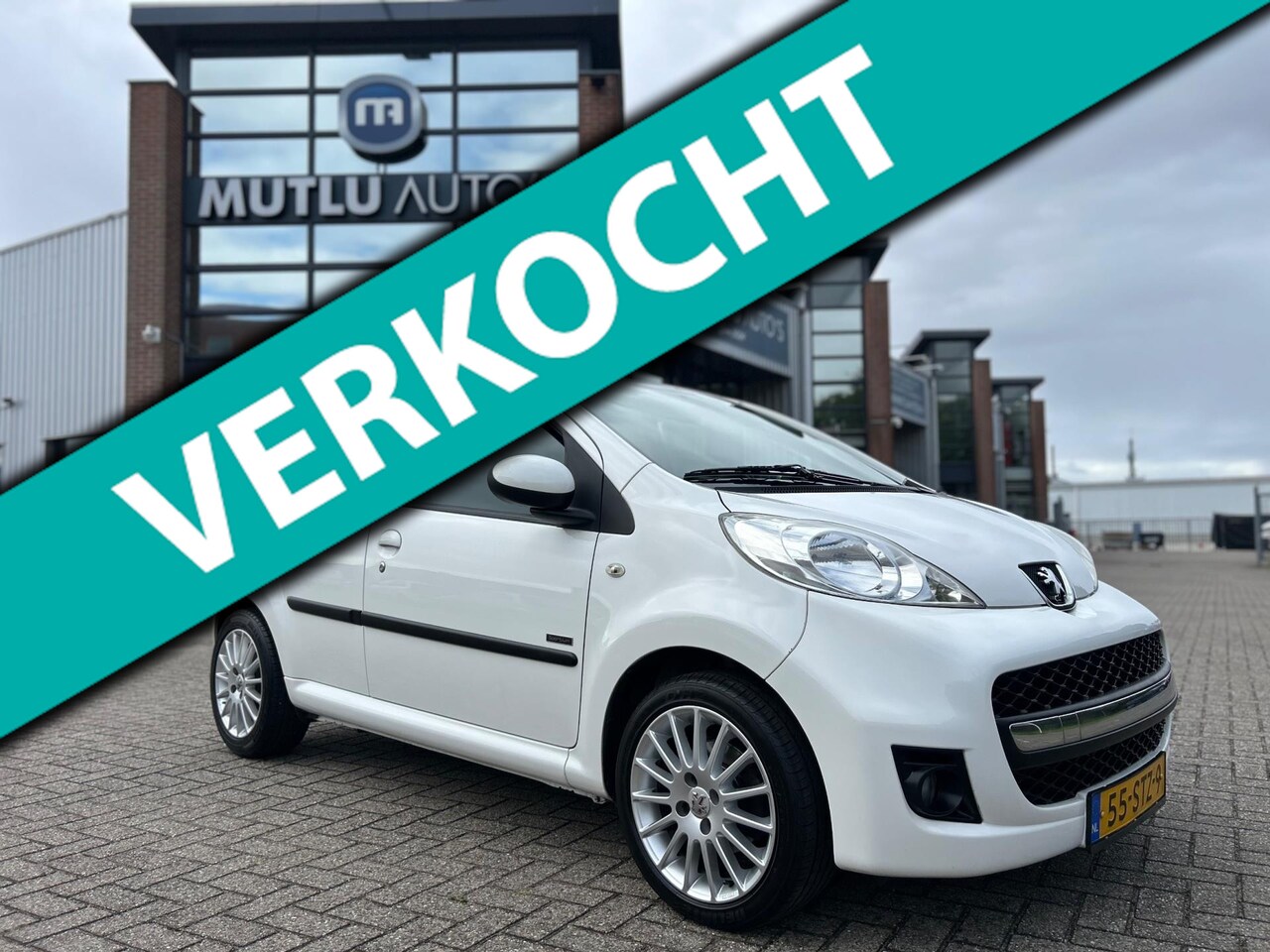 Peugeot 107 - 1.0-12V Sportium 5deurs Airco Pano NAP APK - AutoWereld.nl