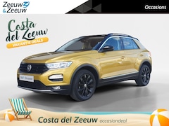 Volkswagen T-Roc - 1.0 TSI Style Business | Navigatie | Parkeersensoren voor en achter | Apple Carplay / Andr