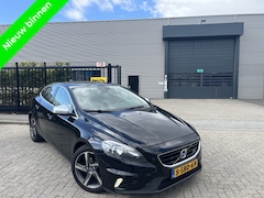 Volvo V40 - 1.6 D2 R-Design Leer Panoramadak