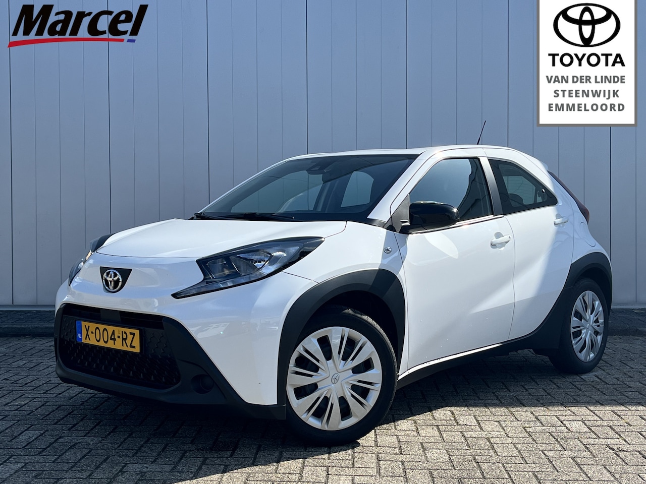 Toyota Aygo X - 1.0 VVT-i MT Play Cruise Dealer Onderhouden Apple Carplay - AutoWereld.nl