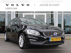 Volvo V60 - 2.4 D6 Twin Engine Momentum 5 Cilinder | ORG. NL | Verw. Voorstoelen | Trekhaak | Climate
