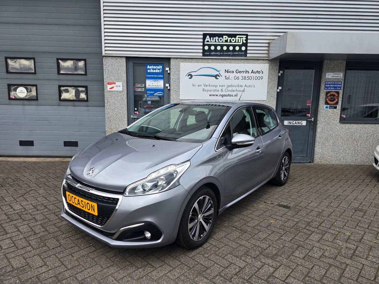 Peugeot 208 - 1.2 PureTech Allure ZEER MOOI!!! - AutoWereld.nl