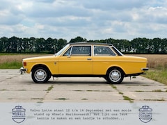 Volvo 142 - De Luxe gerestaureerd in prachtige kleurstelling