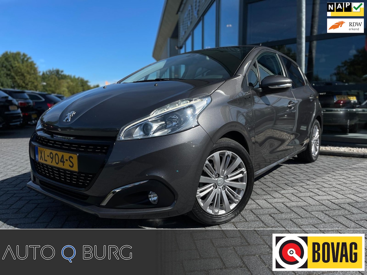 Peugeot 208 - 1.2 PureTech Signature | Airco | Navi | LMV | PDC | Cruise | - AutoWereld.nl