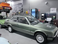 BMW 3-serie - 318i