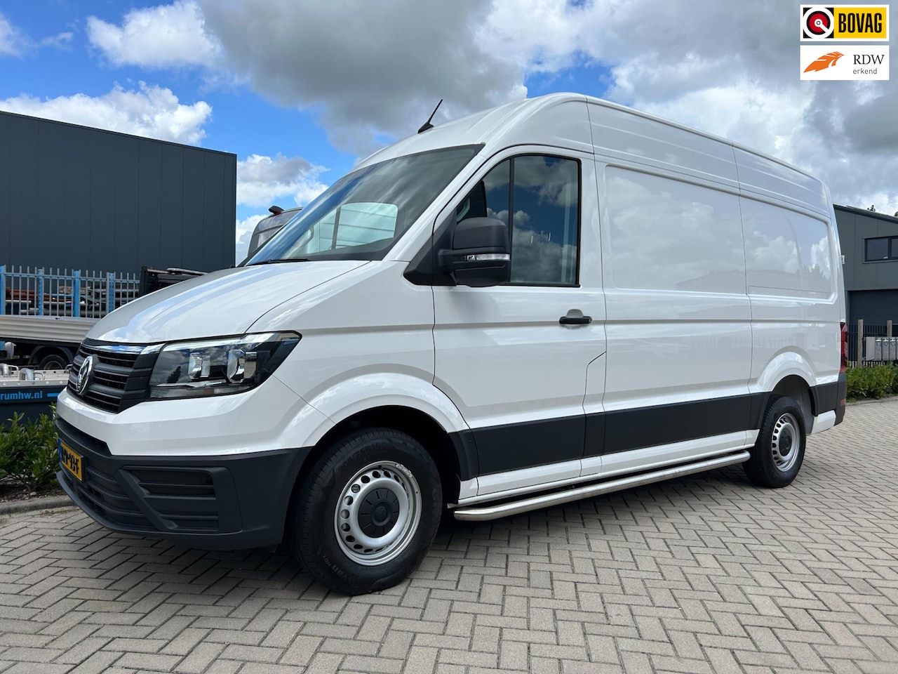 Volkswagen Crafter - 35 2.0TDI 140PK Automaat L3H3|Trekhaak|Camera|BPM VRIJ - AutoWereld.nl