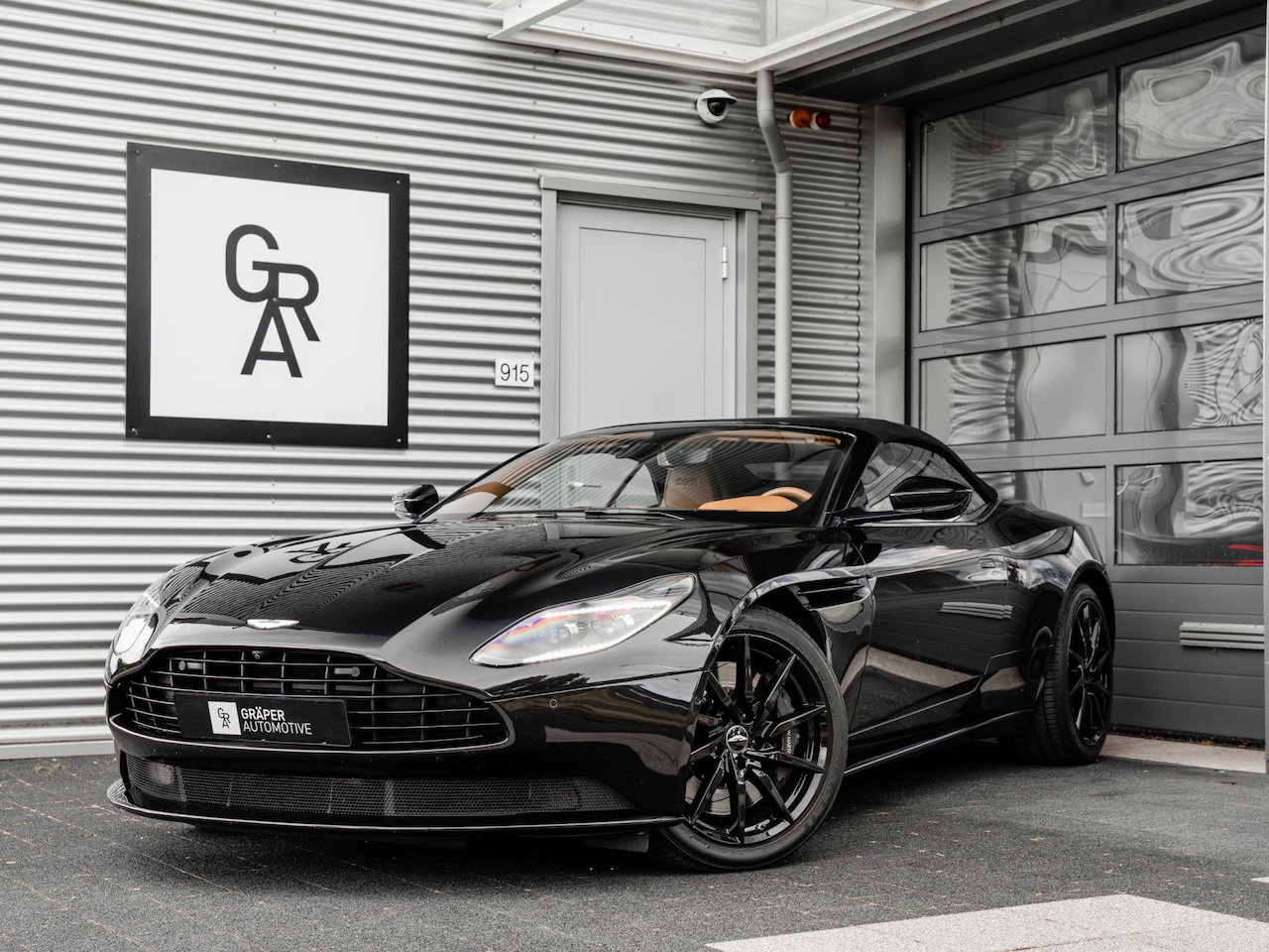 Aston Martin DB11 Volante - 4.0 V8 | 360 camera's - AutoWereld.nl