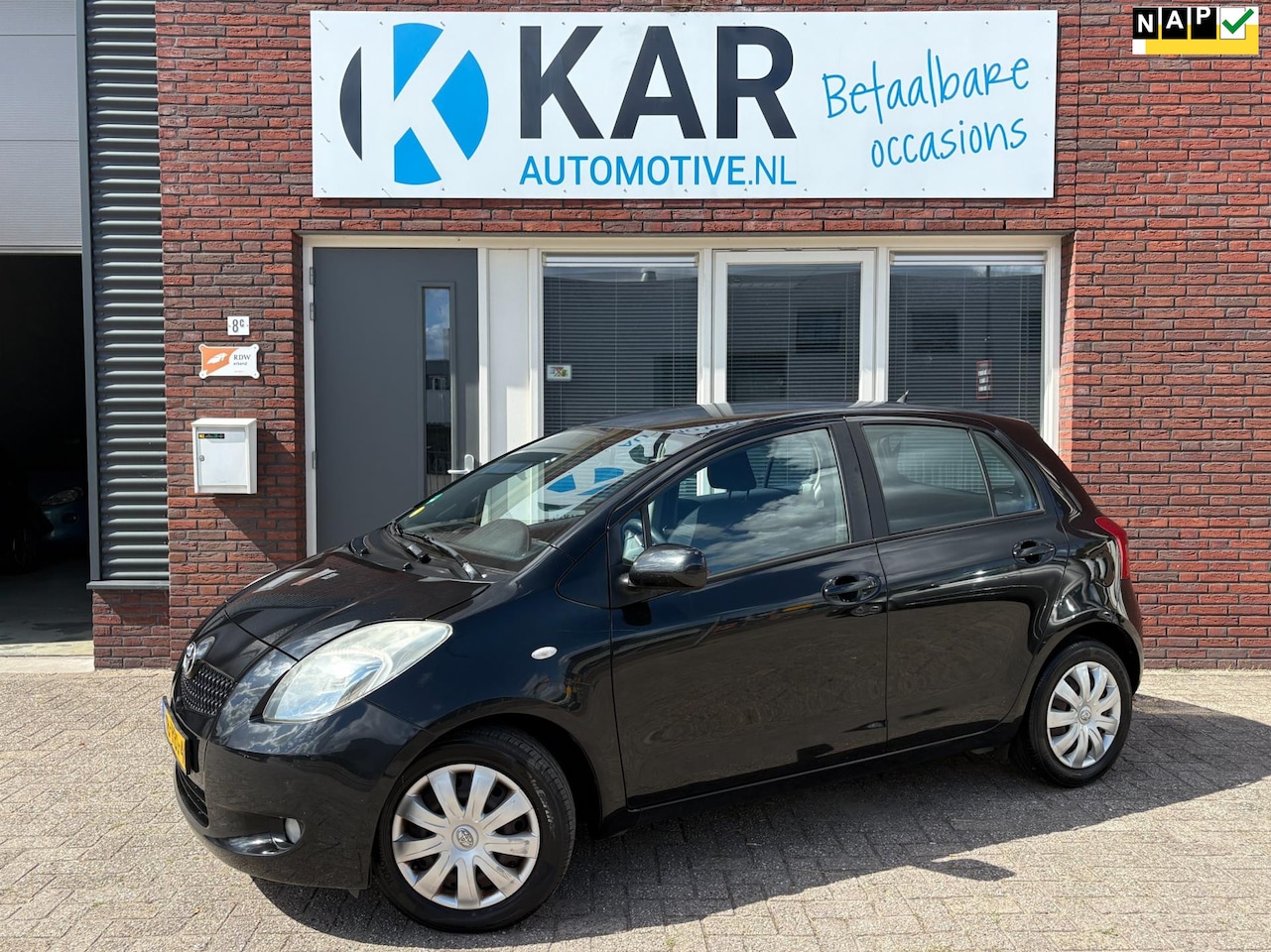 Toyota Yaris - 1.3 VVTi Sol 5drs - Airco - Dealer Onderhouden - AutoWereld.nl