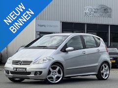Mercedes-Benz A-klasse - 170 Avantgarde 1ste EIGENAAR/17'' AMG VELGEN/AIRCO/CRUISE/HALF LEER/UNIEK LAGE KM STAND