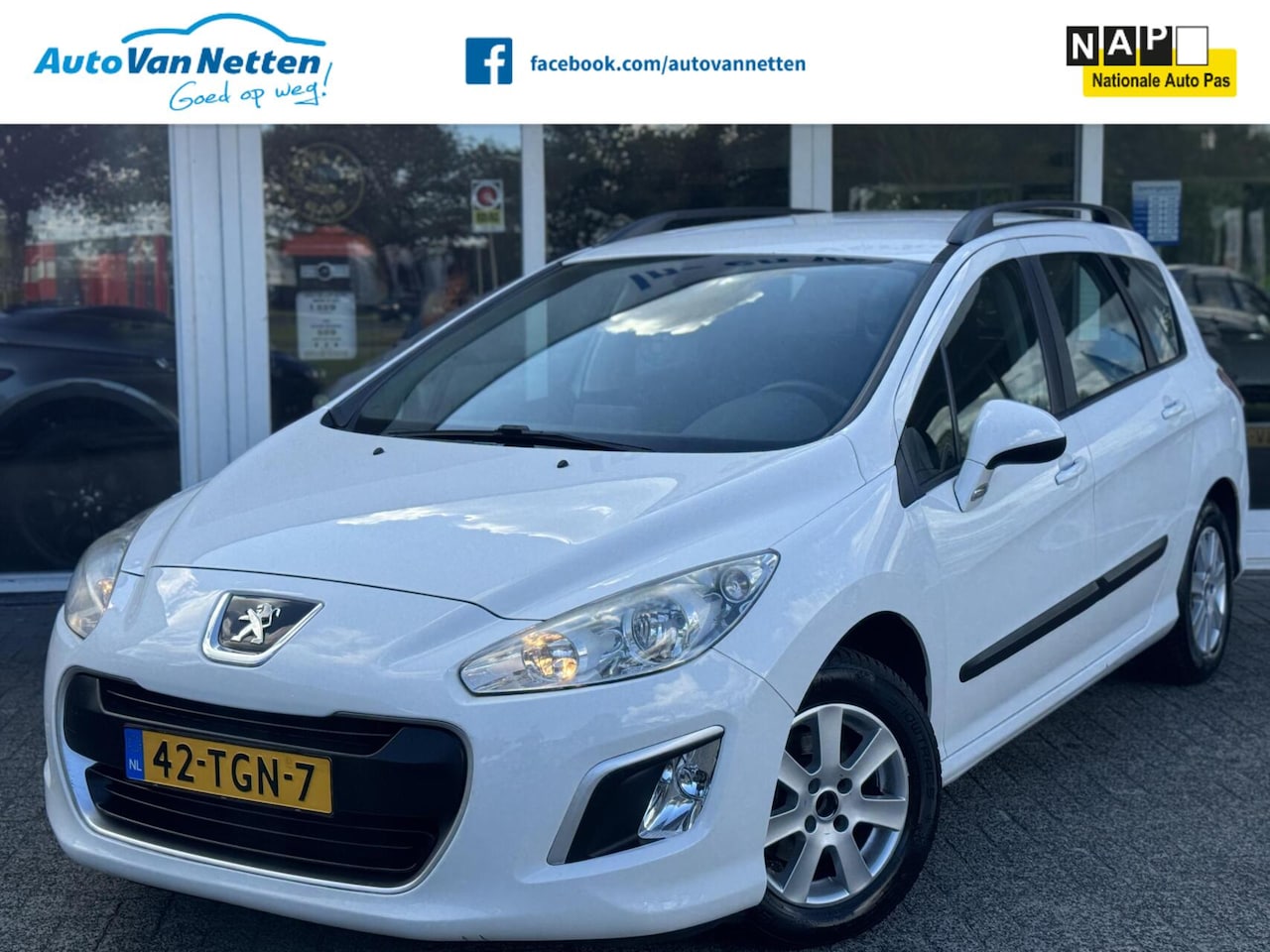 Peugeot 308 SW - 1.6 e-HDi Blue Lease 1.6 e-HDi Blue Lease,Airco,Gr.Navi,Lmv,Trekhaak,Cruise - AutoWereld.nl