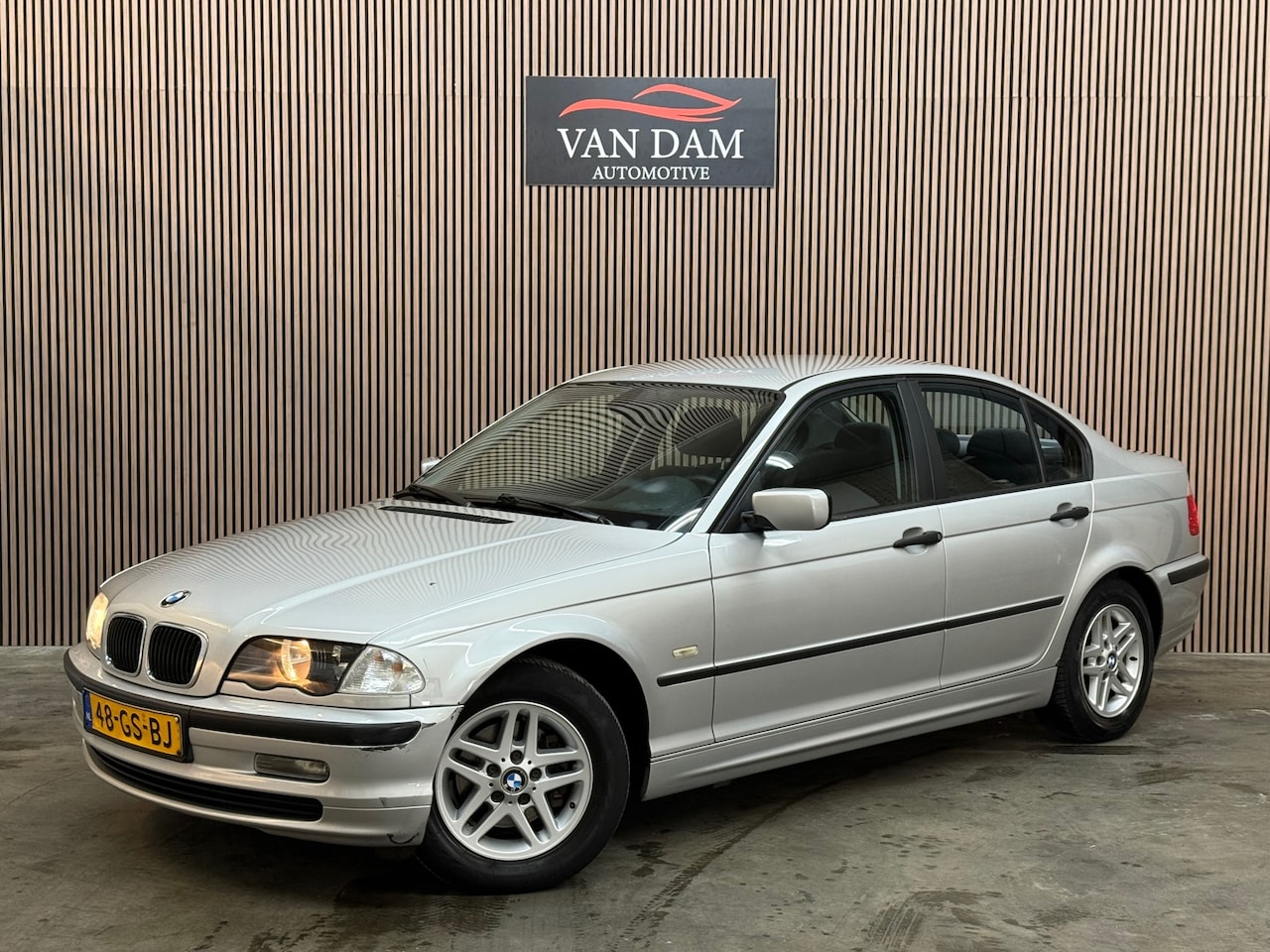 BMW 3-serie - 318i Executive 2001 NAP CRUISE AIRCO - AutoWereld.nl