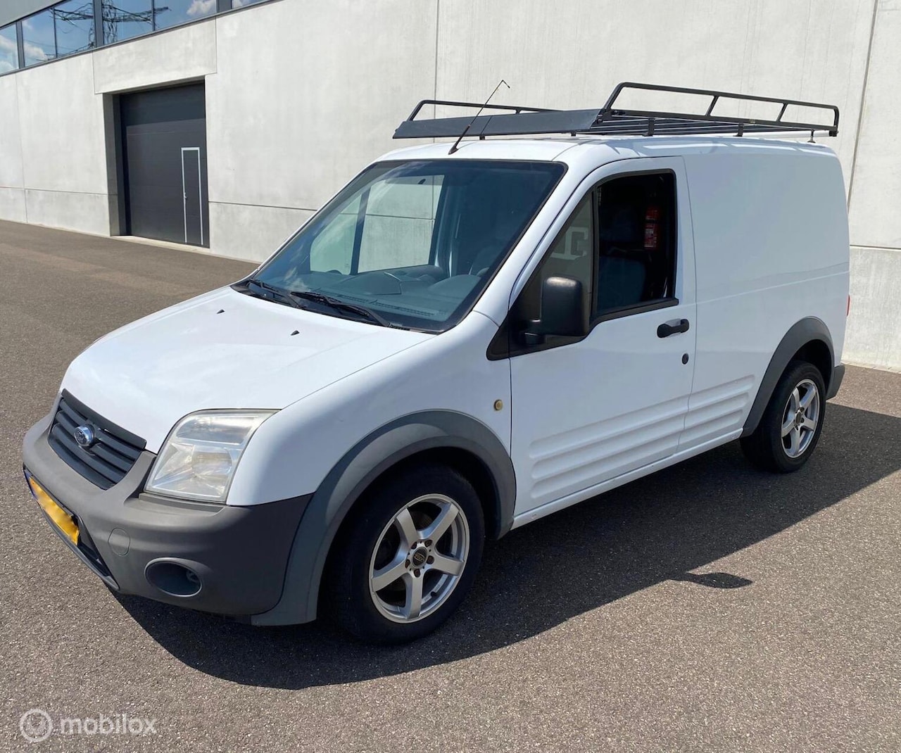 Ford Transit Connect - 1.8 TDCi AIRCO EURO 5 € 3250,- +21% BTW/ TAX - AutoWereld.nl
