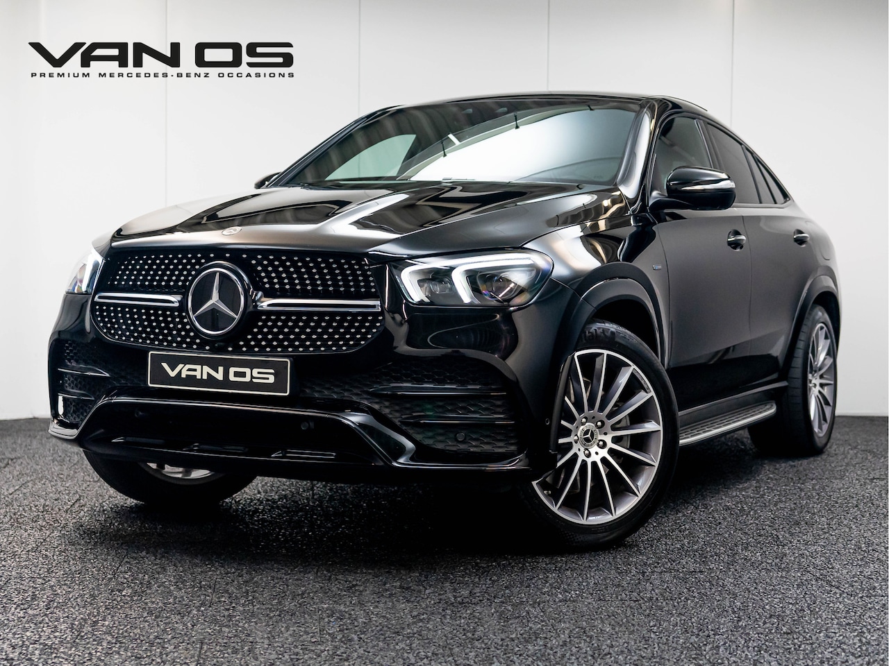 Mercedes-Benz GLE-Klasse Coupé - GLE 350 e 4MATIC AMG Line | NIGHT | Trekhaak | Memory - AutoWereld.nl