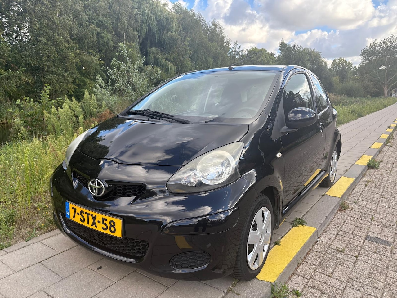 Toyota Aygo - 1.0-12V Comfort-2010 - AutoWereld.nl