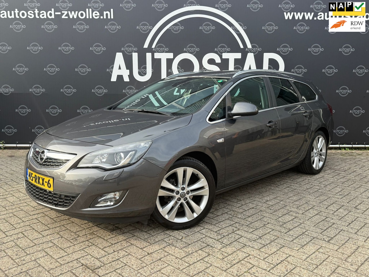 Opel Astra Sports Tourer - 1.4 Turbo Sport Airco/Nap/Apk/Cruise/Navi/ - AutoWereld.nl