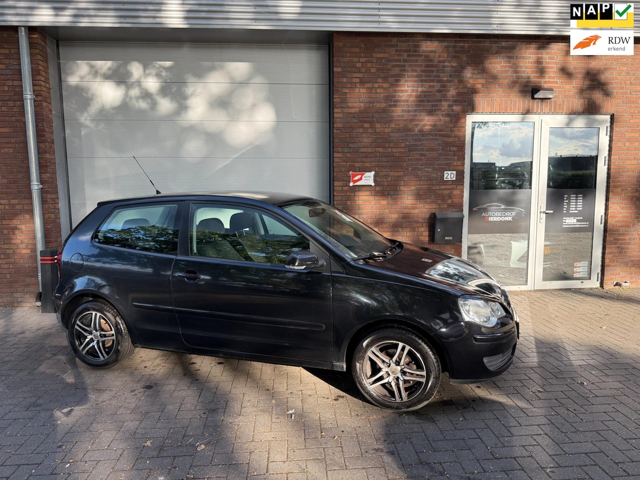 Volkswagen Polo - 1.4-16V Optive|AIRCO|NIEUWE APK|LEUKE AUTO - AutoWereld.nl
