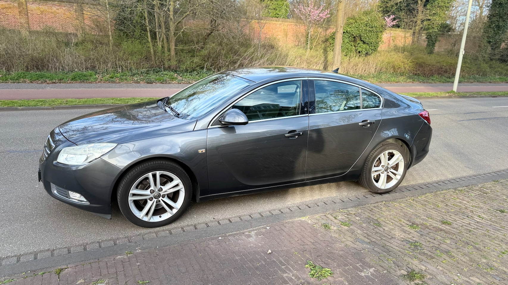 Opel Insignia - 1.6 T Edition - AutoWereld.nl