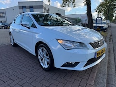 SEAT Leon - 1.4 TSI FR Airco/ECC, Cruisecontrol, Navigatie
