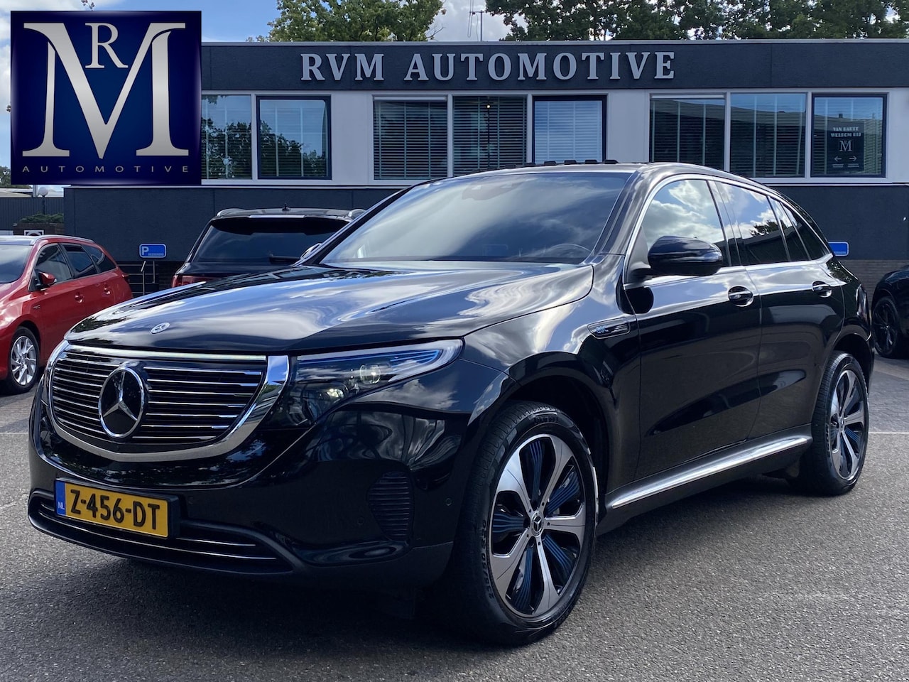 Mercedes-Benz EQC - 400 4MATIC Business Solution AMG 80 kWh Adaptieve Cruise Control | 360 Camera | Stoelverko - AutoWereld.nl
